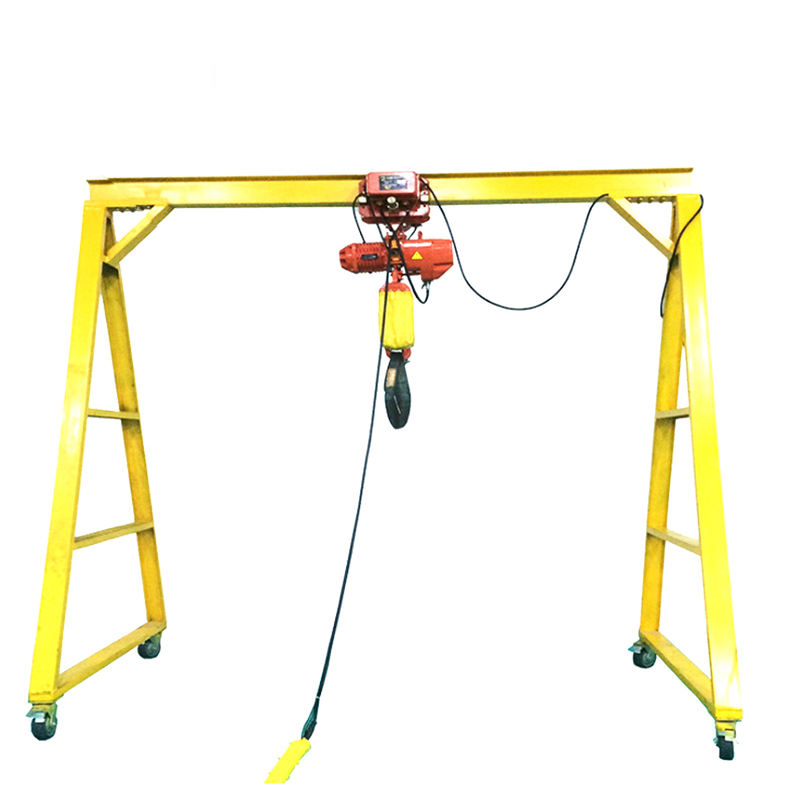 Trackless electric gantry crane